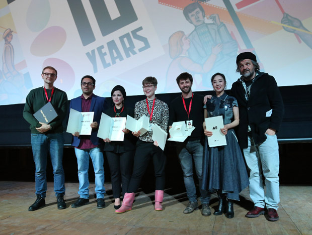 ДЕСЕТИ КУСТЕНДОРФ: Златно јаје путује у Јерусалим